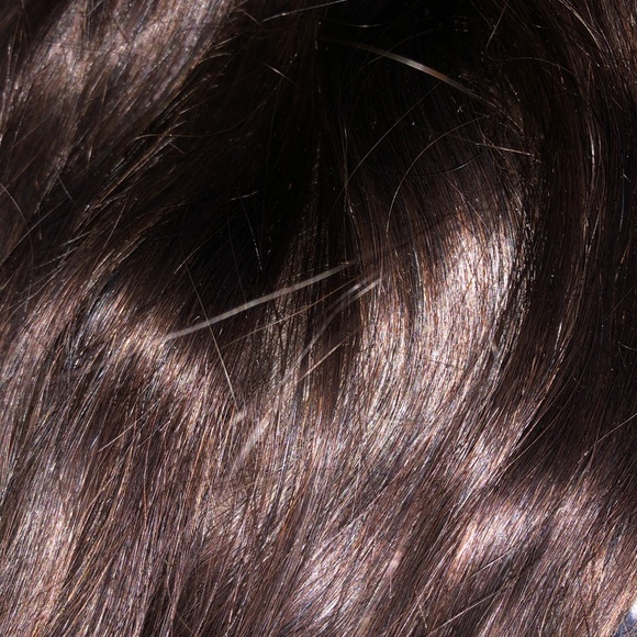 Clip In Hair Extensions 24” real human virgin hair. - Picture 2 of 2